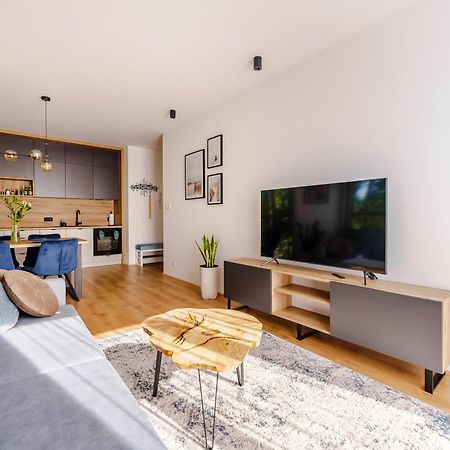 Apartament Clouds Surfingbird 德兹维济诺 外观 照片